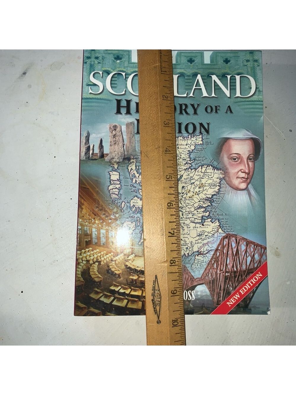 Scotland History of a Nation Book - Picture 4 of 5